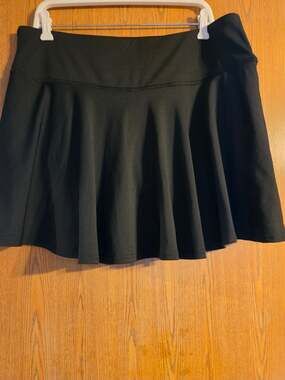 Real Essentials women's active skort size XL black
